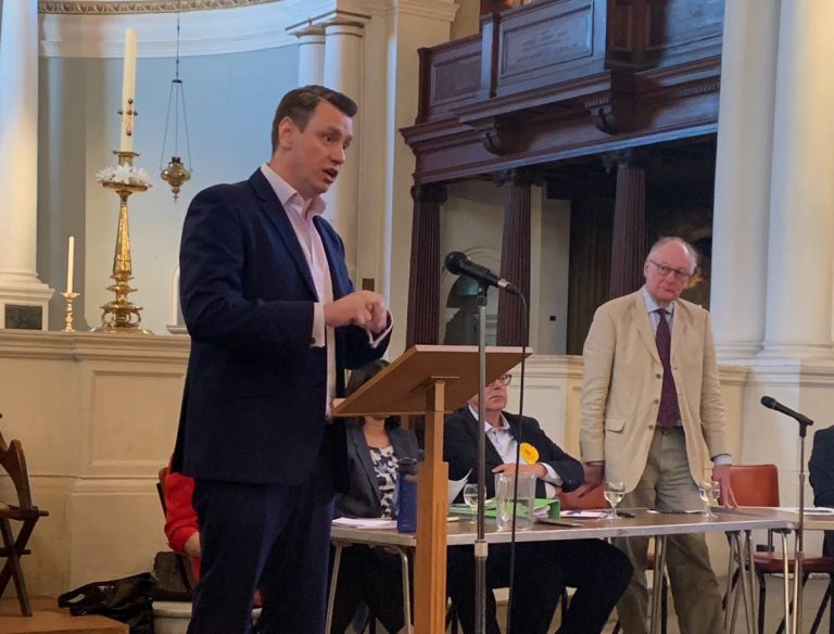 9589BE98-D708-4D1B-A850-D1E24FCB11FA